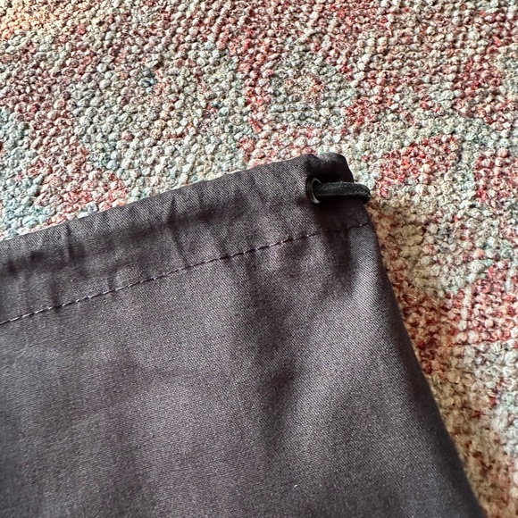 GIVENCHY drawstring dust bag 15 X 15 - Picture 3 of 12